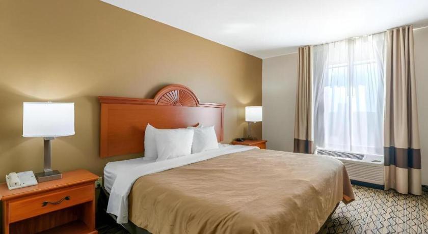 Quality Inn & Suites جيفرسون سيتي المظهر الخارجي الصورة