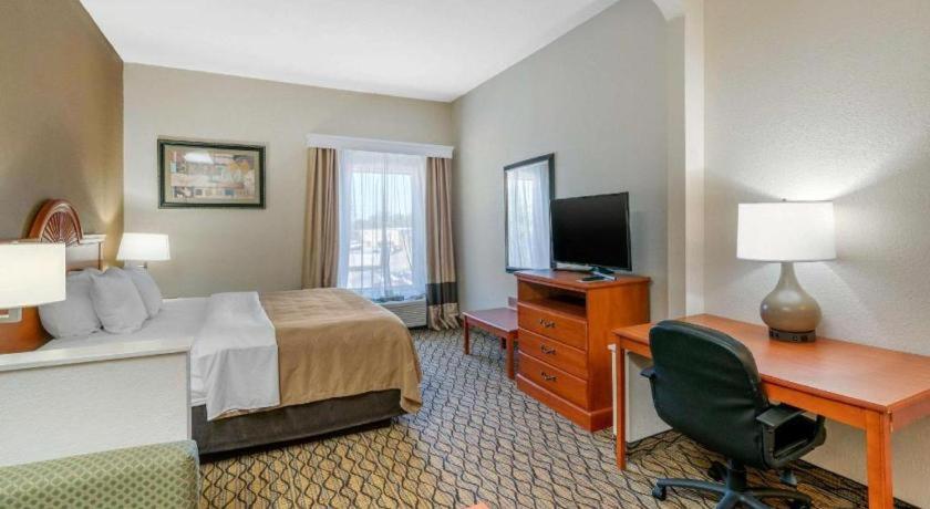 Quality Inn & Suites جيفرسون سيتي المظهر الخارجي الصورة